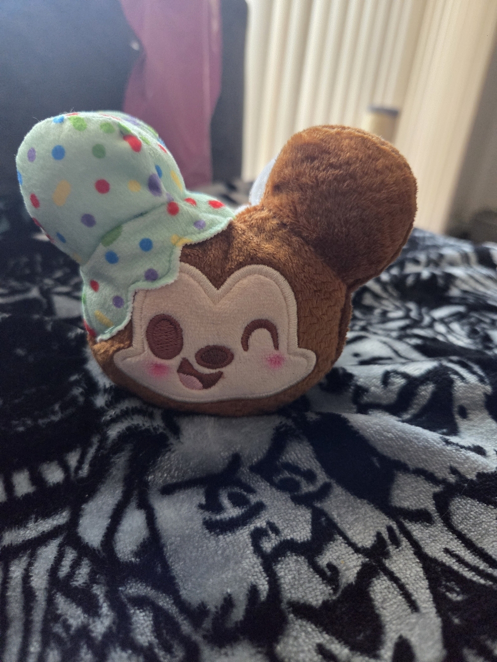 Disney Munchlings Scented MICKEY MOUSE Mint Dipped Ice Cream Sandwhich